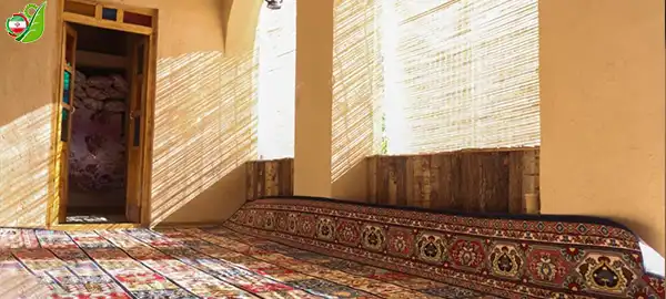 نمایی از تشعشعات نور در فضای داخلی اقامتگاه بوم گردی طارونه پارس - فارس - خفر
