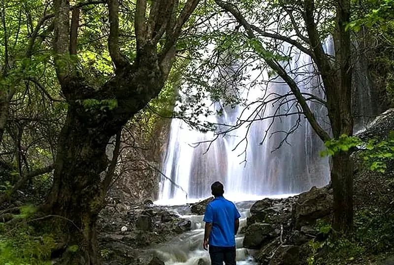 آبشار زیبای روستای آغویه
